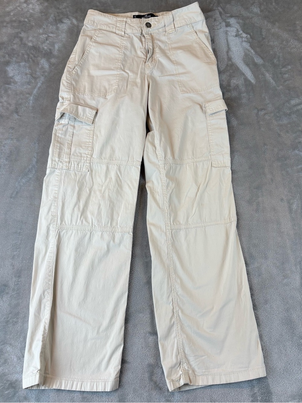 Hollister High-Rise Baggy Cream Pants Wmn’s 1R Utility